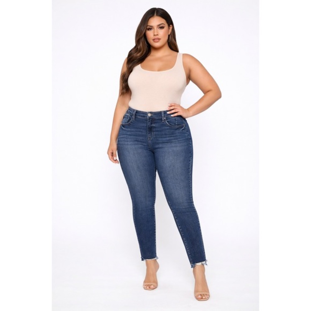 KanCan Elise Skinny Jeans Medium Indigo Raw Hem Womens 10 NWT